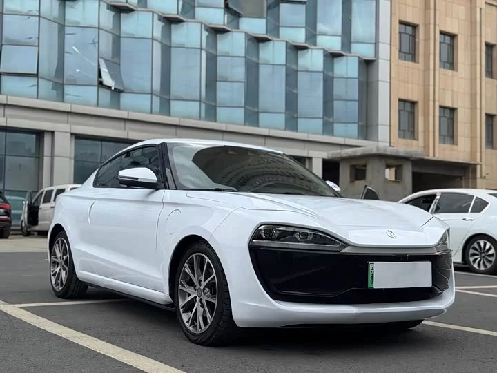 Leapmotor Leap running S01