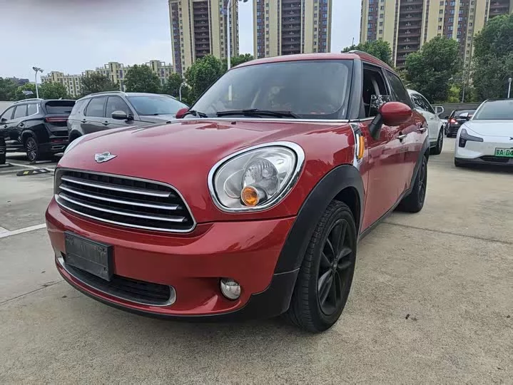 MINI COUNTRYMAN