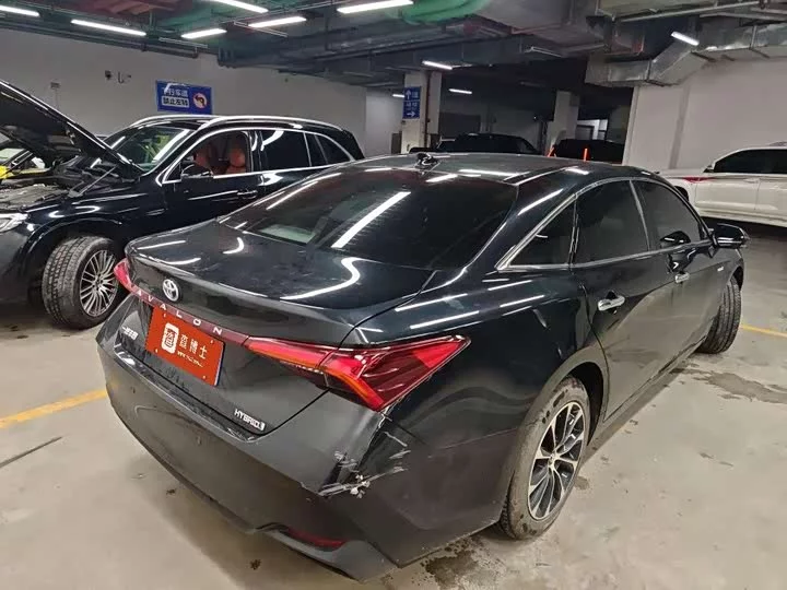Toyota asian dragon