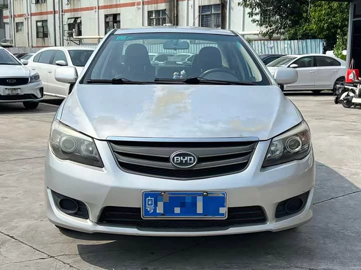 BYD L3