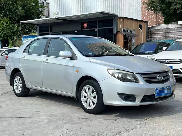BYD L3