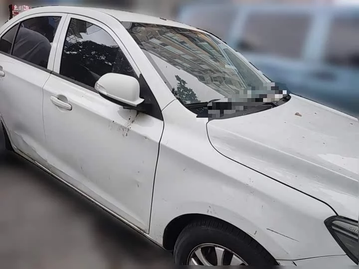 Changan Yuexiang V3