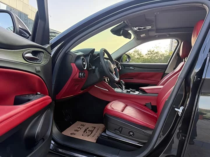 alfa romeo Stelvio