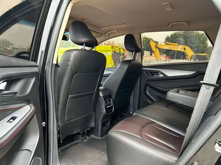 Baojun 560