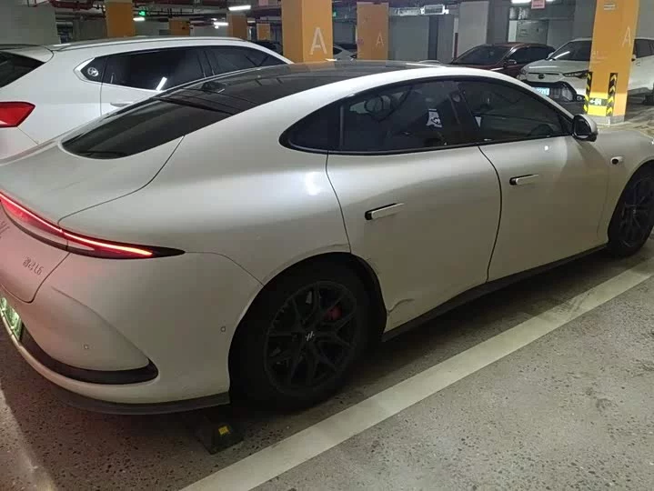 Zhiji L6