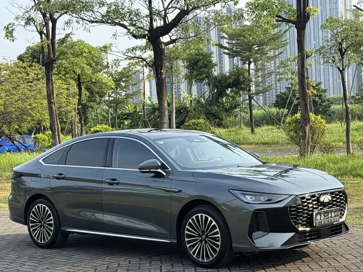 Chery Fengyun A8