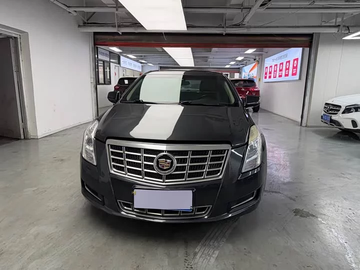 Cadillac XTS