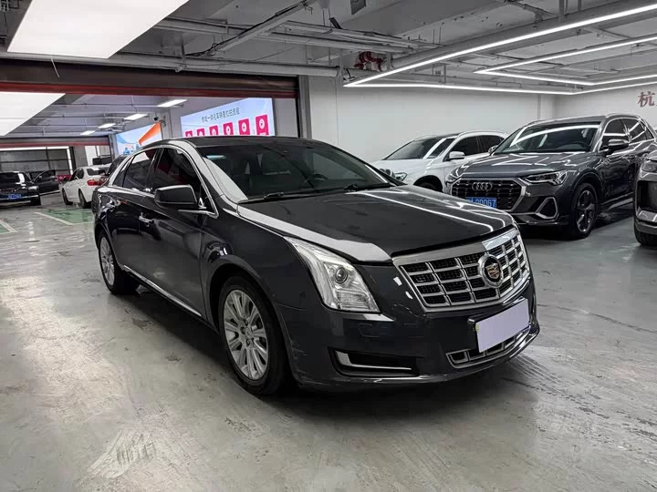 Cadillac XTS