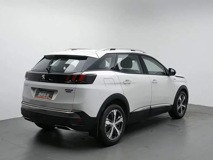 Peugeot 4008