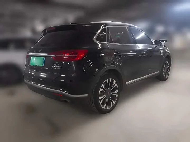 Hongqi HS5