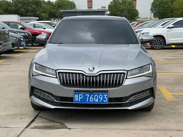 Skoda SuperB