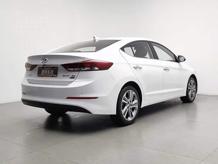 Hyundai lead