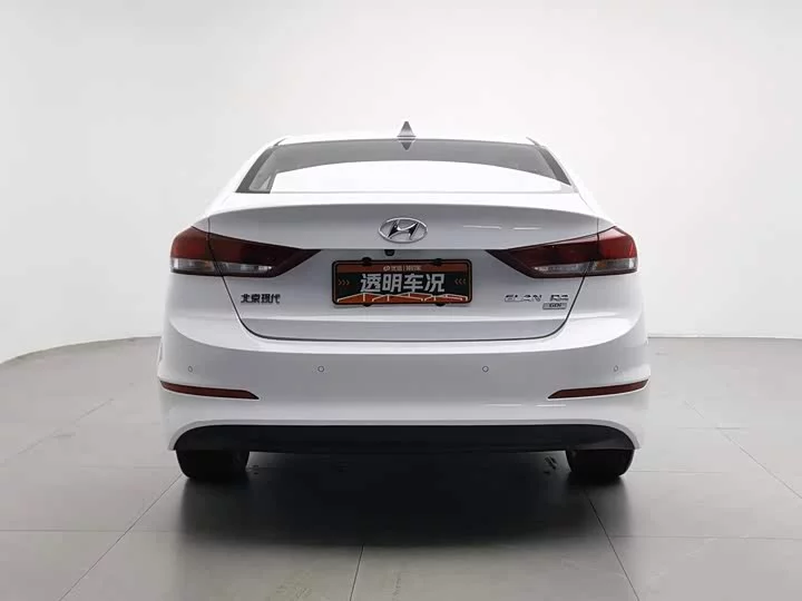 Hyundai lead