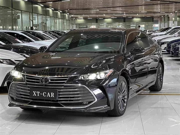 Toyota asian dragon
