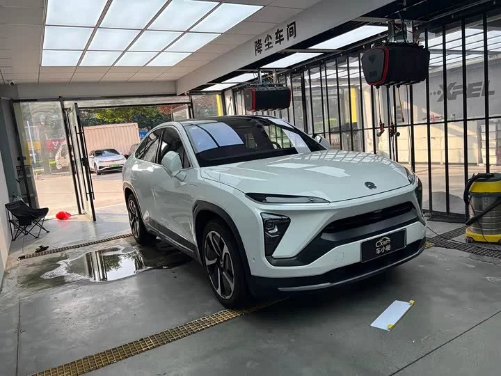 NIO EC6