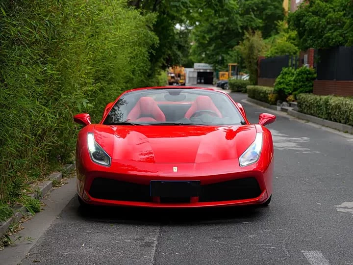 ferrari 488