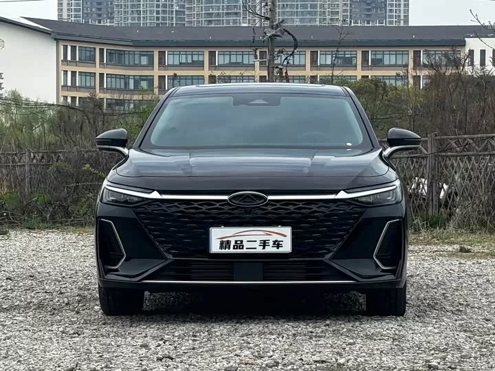 Chery Arrizo 8