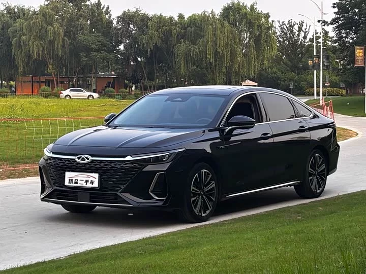 Chery Arrizo 8