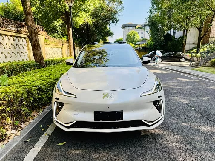 Zhiji LS7