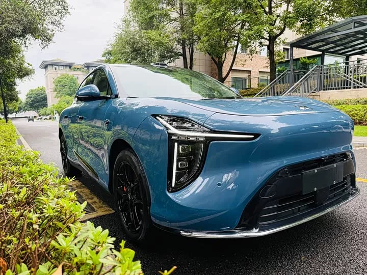 Zhiji LS6