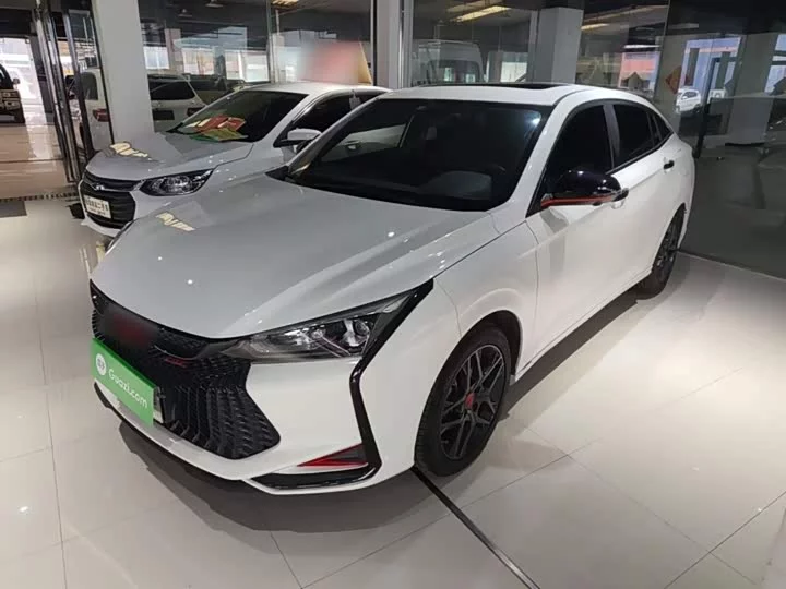 Dongfeng Yixuan