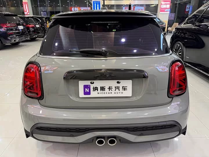 MINI 