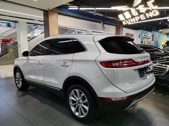 Lincoln MKC