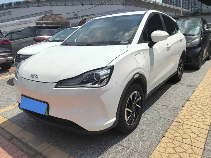 NETA Nezha V