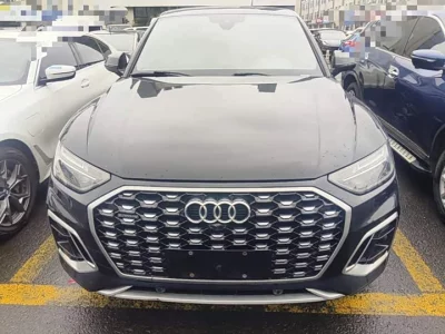 Audi Q5L Sportback
