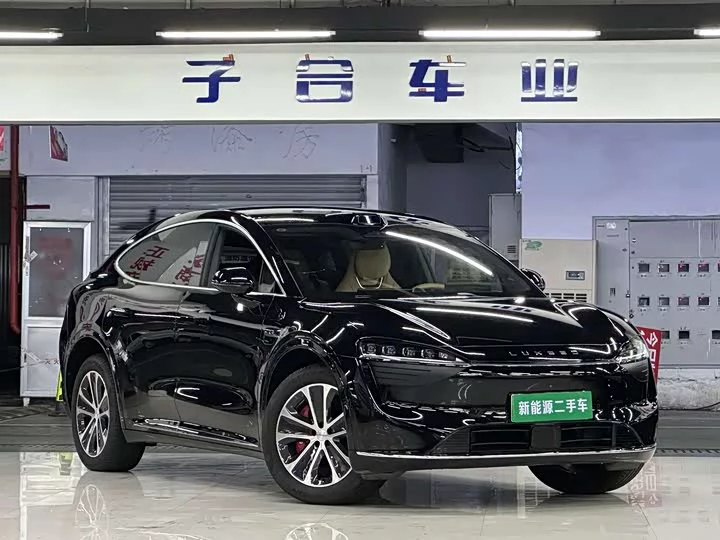 Luxeed R7