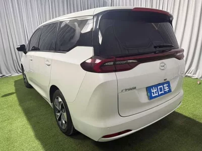 GAC Trumpchi M6