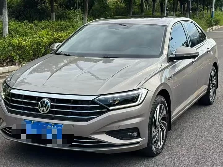 Volkswagen Sagitar