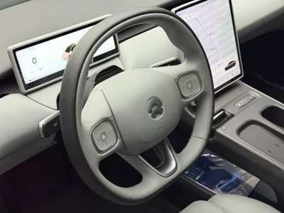 NIO ET5T