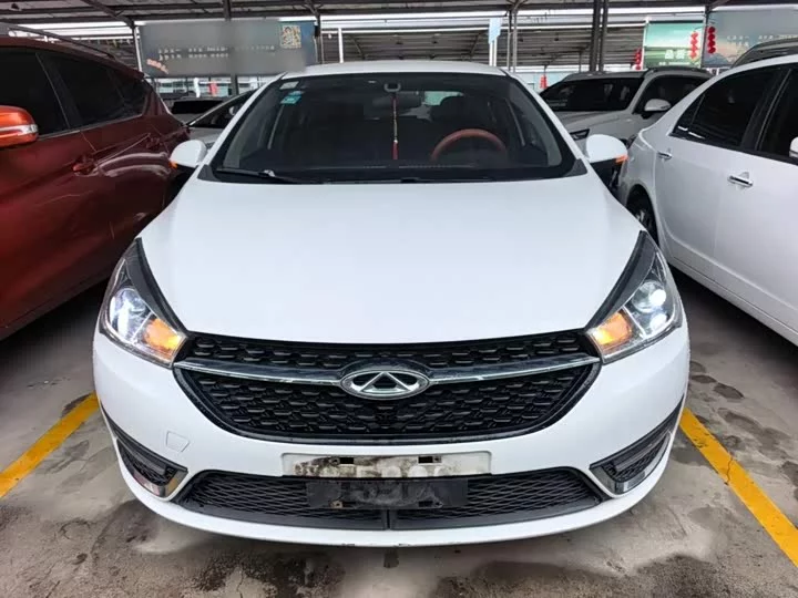 Chery Arrizo 5