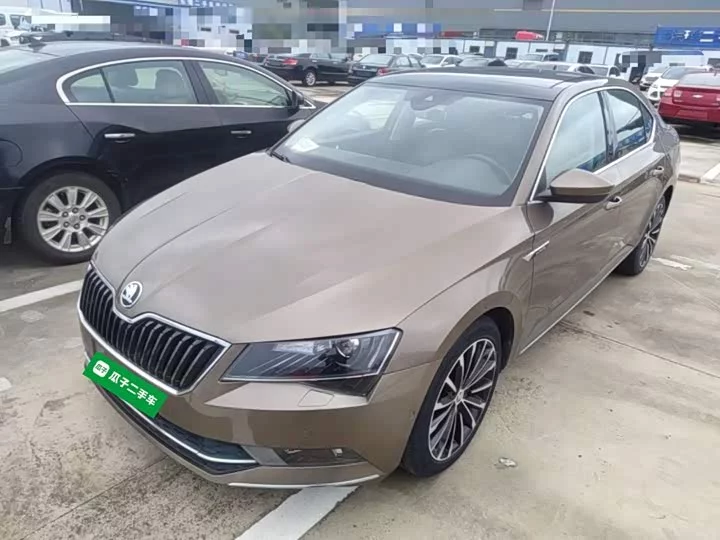 Skoda SuperB