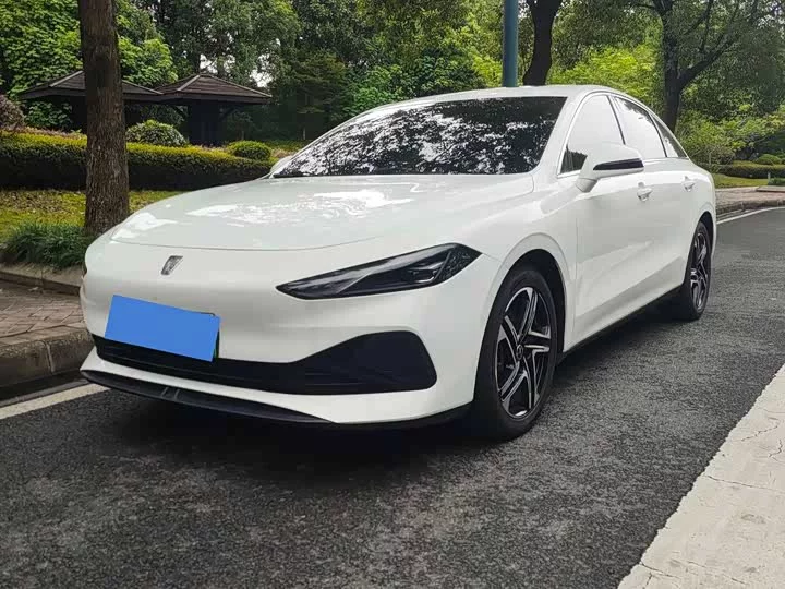 Roewe D7