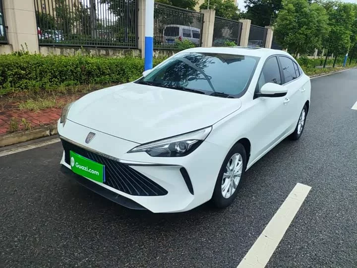 Roewe i5