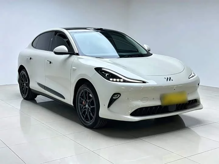 Zhiji LS6