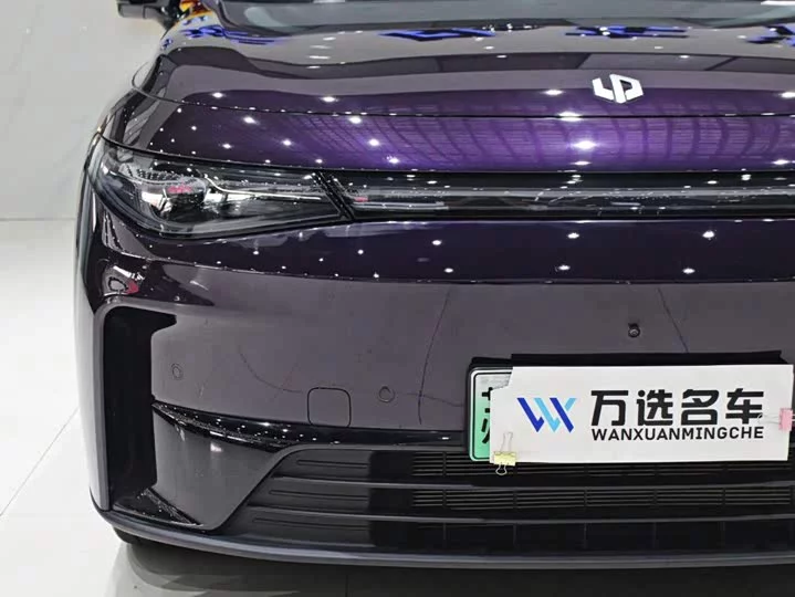 Leapmotor C16