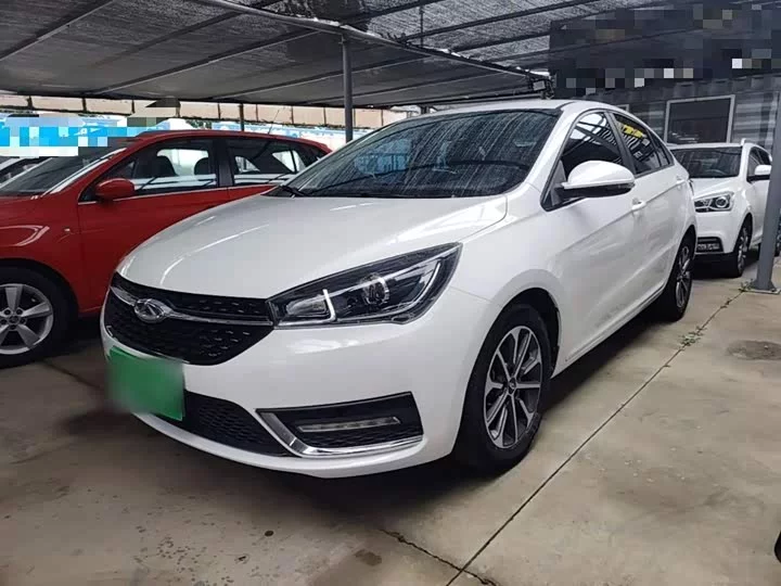 Chery Arrizo 5