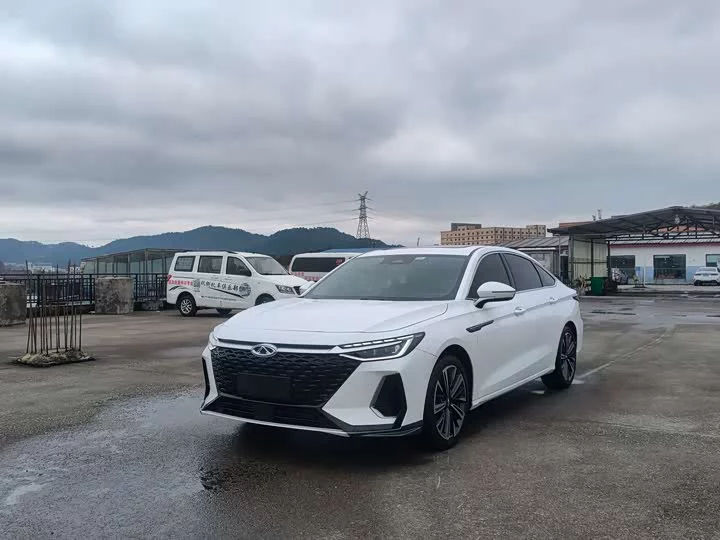 Chery Arrizo 8