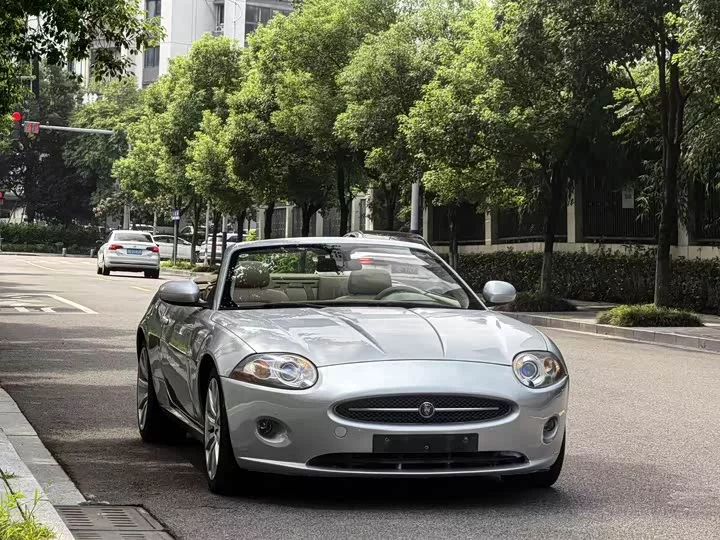 Jaguar XK