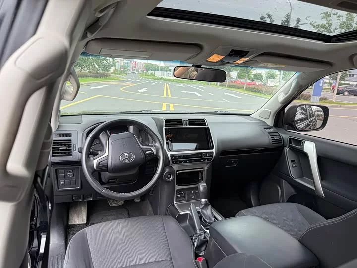 Toyota prado