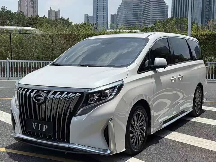 GAC Trumpchi M8