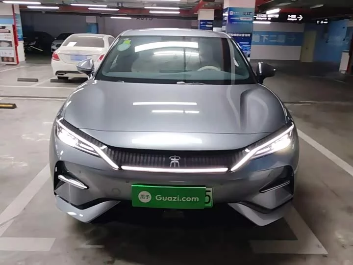 BYD Song L EV