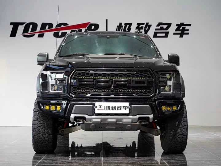 Ford F-150 Raptor