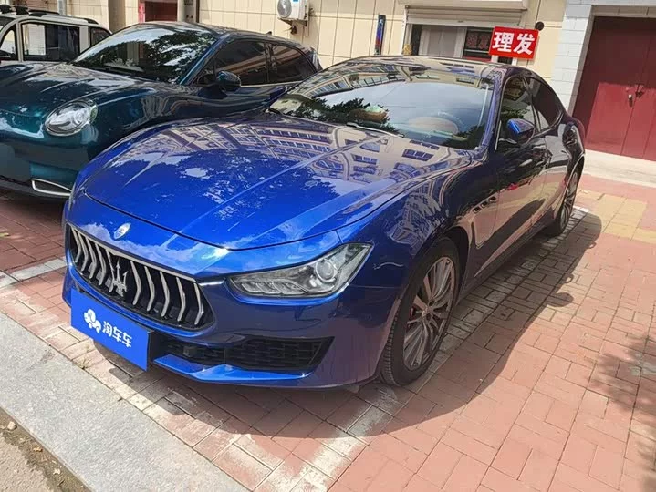 Maserati Ghibli