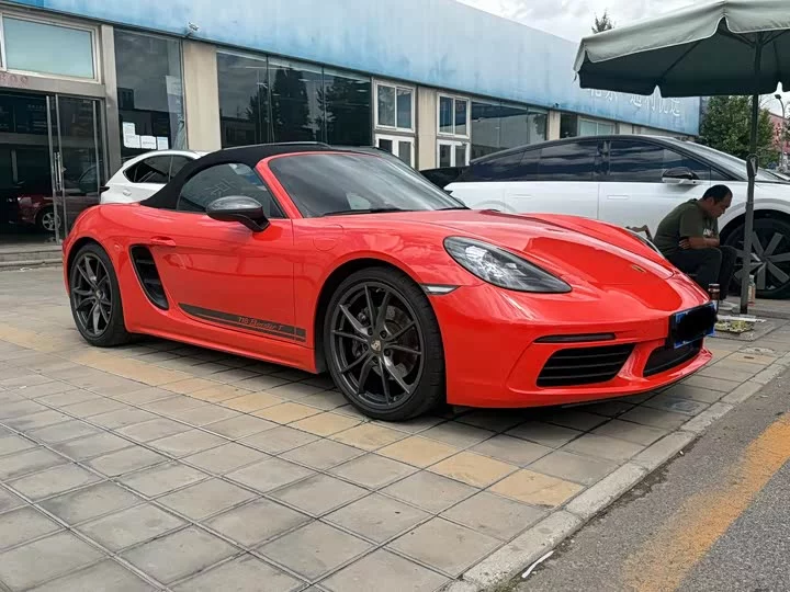Porsche 718