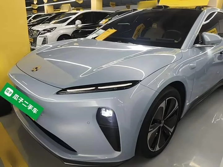 NIO ET5T