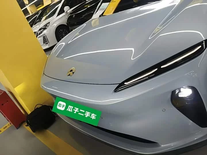 NIO ET5T